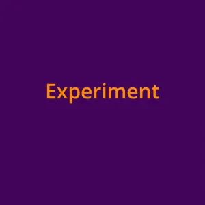 Das Wort "Experiment" in orangefarbener Schrift auf lilfarbenem Grund
