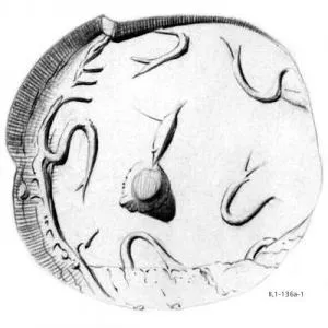 Ausschnitt aus Abb. 4 des Beitrags, zeigt:  CMS II,1 136a. The engravings on the seal’s face are described with › Hakenspirale?(2), Punkt, undefinierbar‹ 